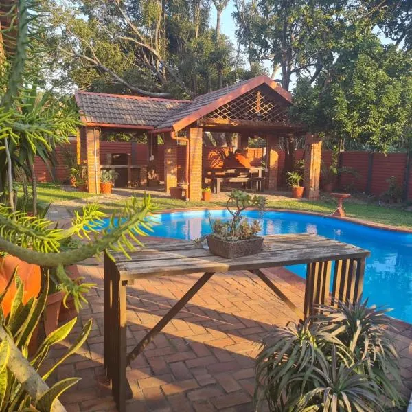 Cassiandra Place unit 1, hotel en Richards Bay