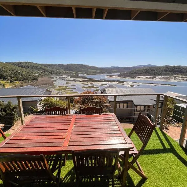 Aquila Chalet Phantom Views, hotell i Knysna