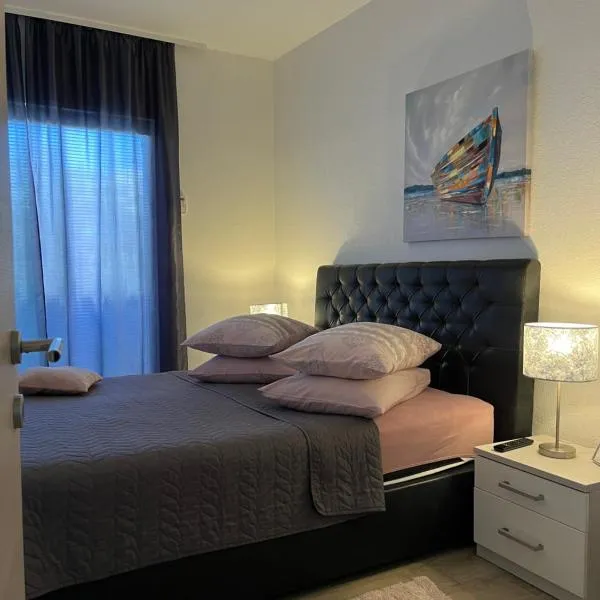 Apartman IVA, ξενοδοχείο σε Tucepi