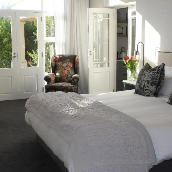 Jakaranda Cottage, hotel in Somerset West