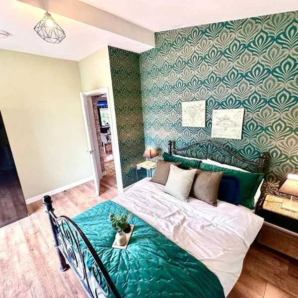 Exec 2 bed lodge in rural Wales with Cymru Holidays, hotell sihtkohas Pontnewydd
