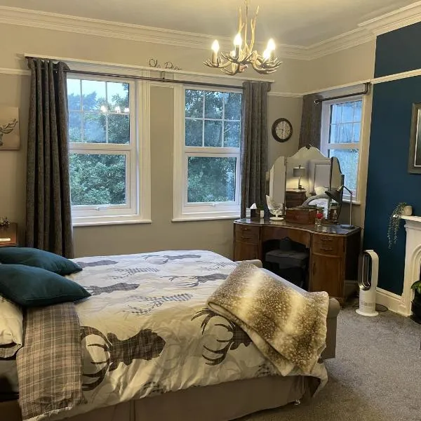 Seaside-Scarborough-WiFi-Parking-PetsOK-Sleeps-7 8, hotel v destinaci Scarborough