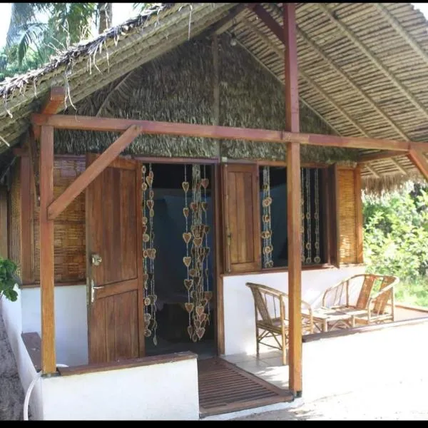 MAHAMBO BEACH hôtel, hotel in Mahambo