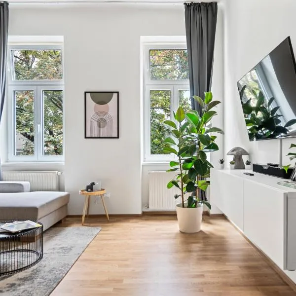 Cozy, generous City Apartment - 10 min to city-centre - Contactless 24h Check-In, hotel ve Vídni