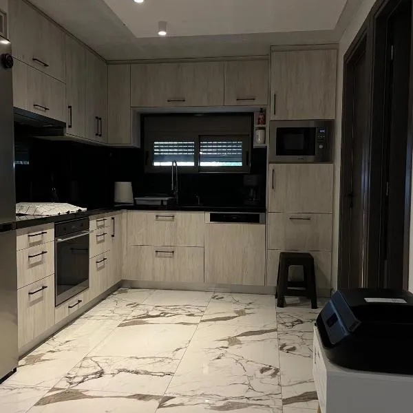 Sea View Apartment Patras, khách sạn ở Patra