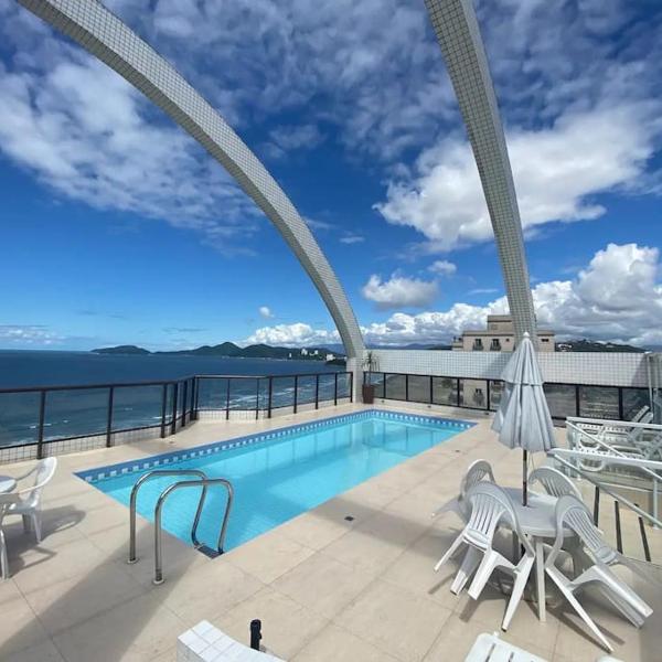 Flat moderno com vista para o mar e varanda!
