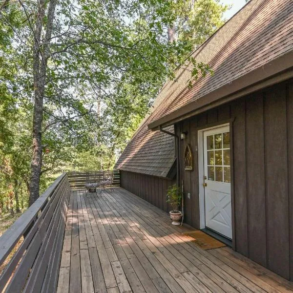 Hathaway Hideaway Loft Apartment, ξενοδοχείο σε Hathaway Pines