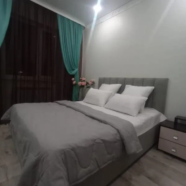 VIP 5 Квартира 2ком, hotel en Uralsk
