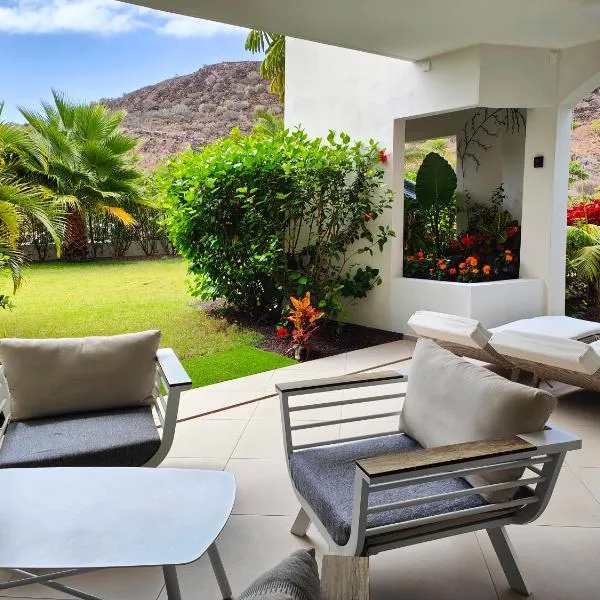 Garden Suites luxury apartment, hotel in Palm-Mar