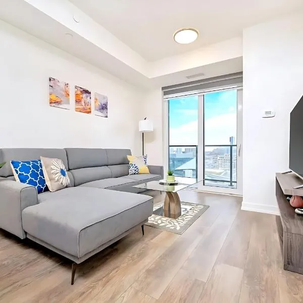 Luxurious 1BR Condo - Stunning City Views, hotel in Kitchener