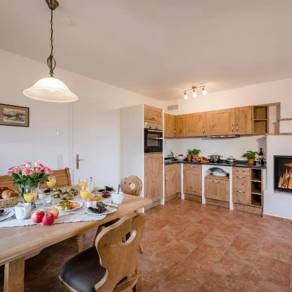 Möderlhof، فندق في إجشتيت