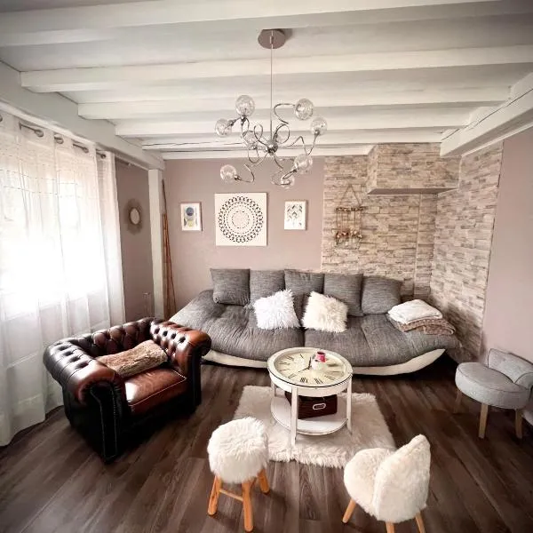 Ô Nid Douillet, hotel v destinaci Ornans