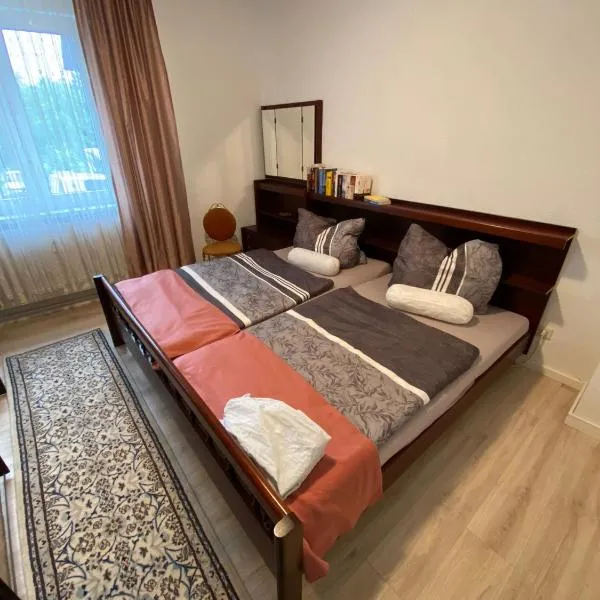Monteurswohnung, Ferienwohnung, hotel v destinaci Zella-Mehlis