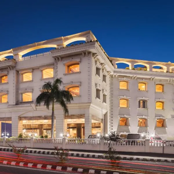 Inn Riviera Jammu, hotel in Jammu