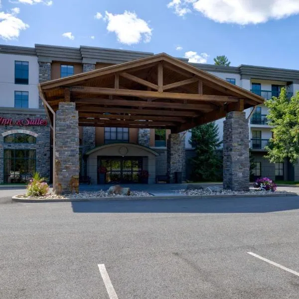Hampton Inn & Suites Lake George, hotel v destinaci Lake George