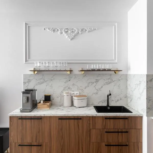 DOKI Living & Foodhall by Lion Apartments, hotel din Gdańsk