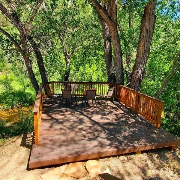 Virgin River Retreat East Zion & Bryce, hotel v destinaci Glendale