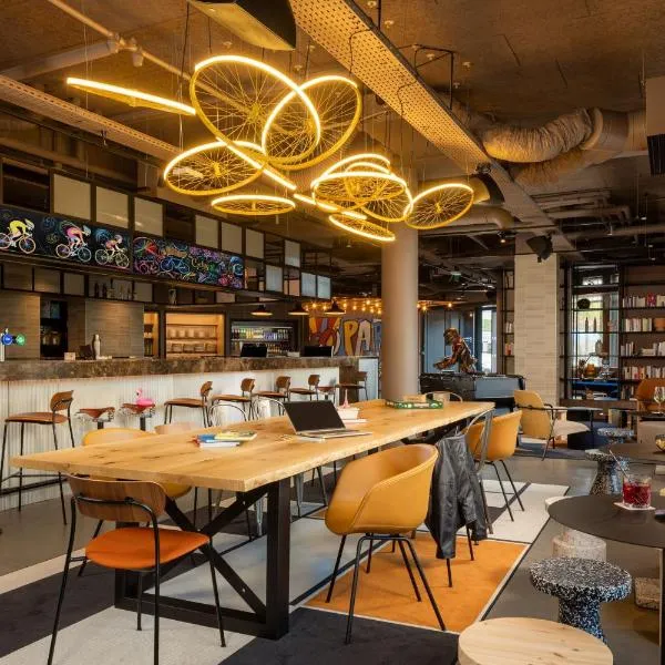 Moxy Paris Clamart, hotel v destinácii Clamart