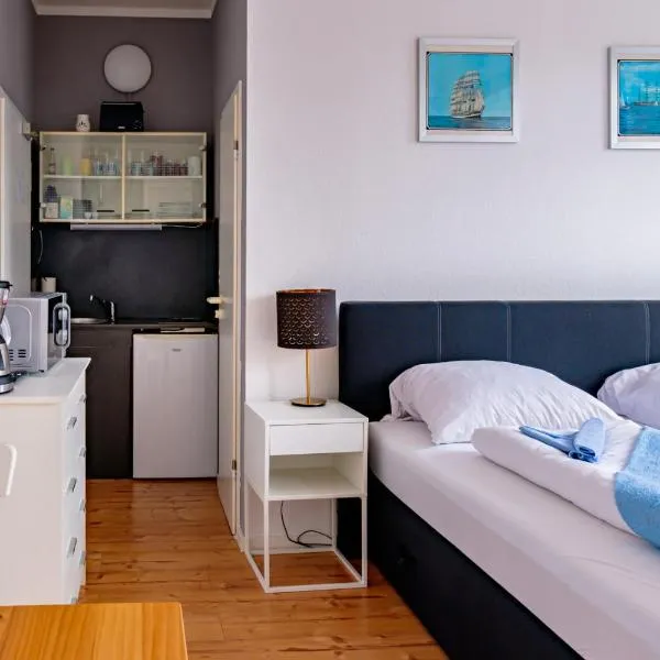 CBlue "Apartmenthaus Padua", zentral、ヴァーネミュンデのホテル