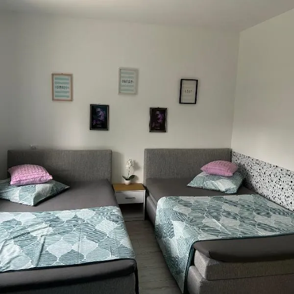 Suite chez willi, hotel v destinaci Niederschaeffolsheim