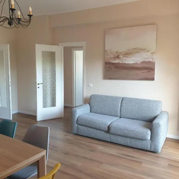 Appartamento Centrale Ladispoli, hotel in Ladispoli