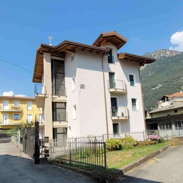 Alloggio Lù casa vacanze – hotel w mieście Pont-Saint-Martin