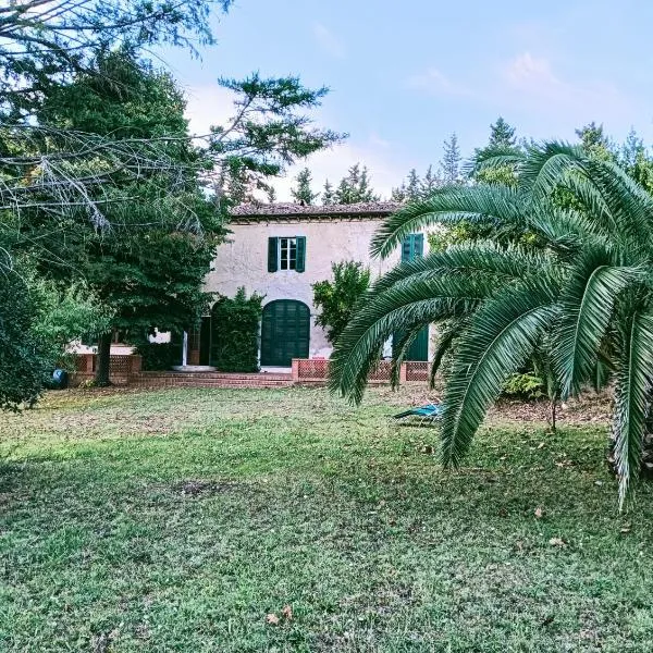 Podere Il Cardellino, hotel Lariban