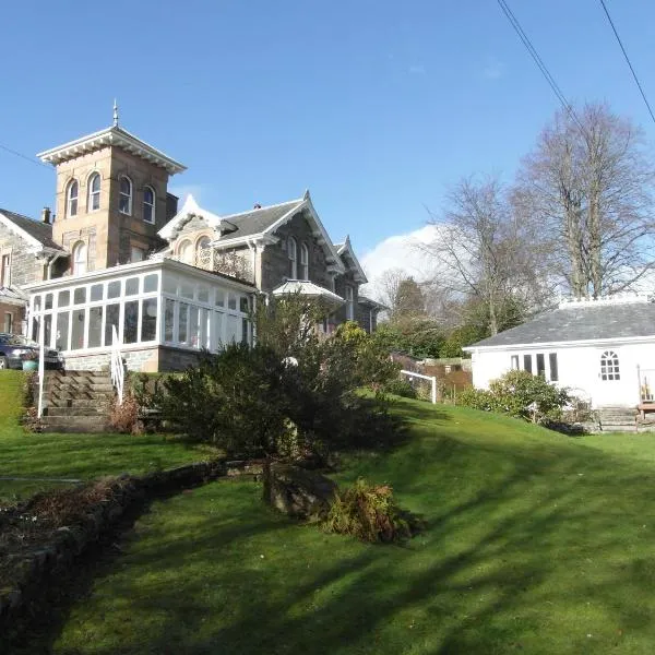 Holly Lodge, hotel v destinaci Strathpeffer