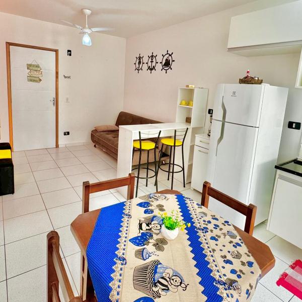 Apartamento em Ubatuba com Piscina e Churrasqueira