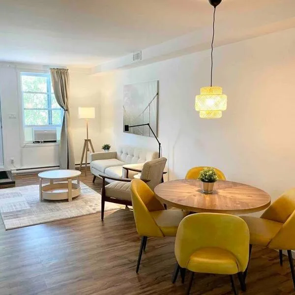 Mon appartement urbain de la 3e Avenue - stationnement inclus, hotel en Quebec