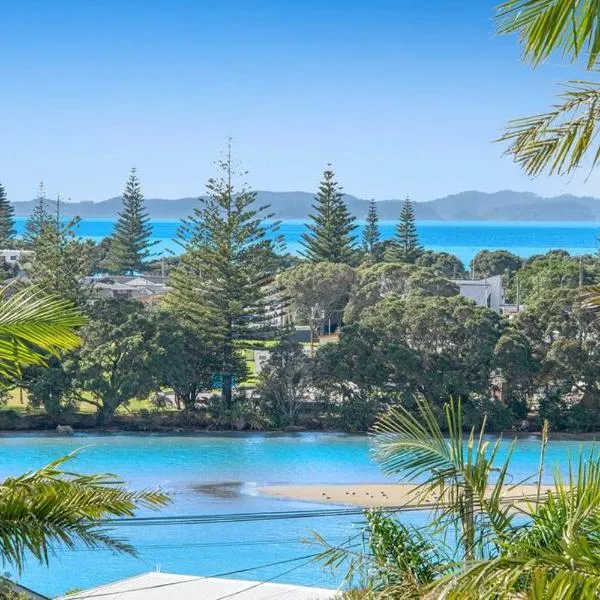 Pohutukawa Estuary Views, hotel v destinaci Red Beach