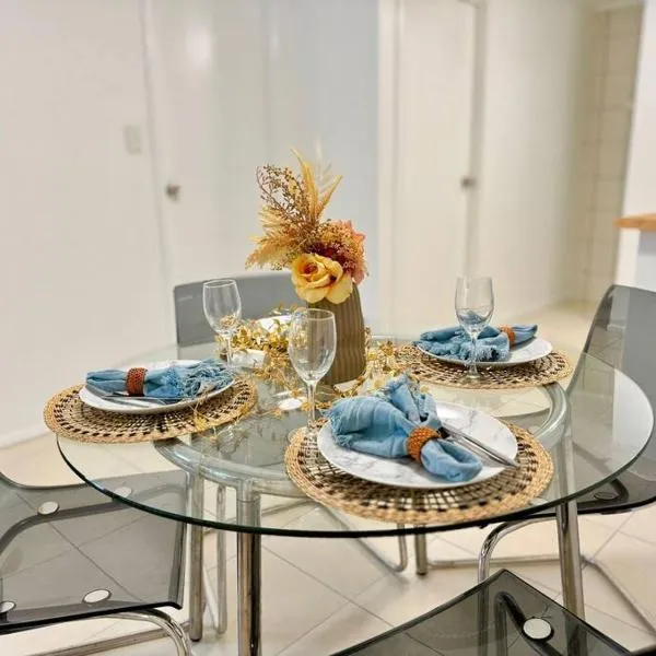 Convenient 2-BDR studio in Macgregor 3ELB, hotel in Brisbane