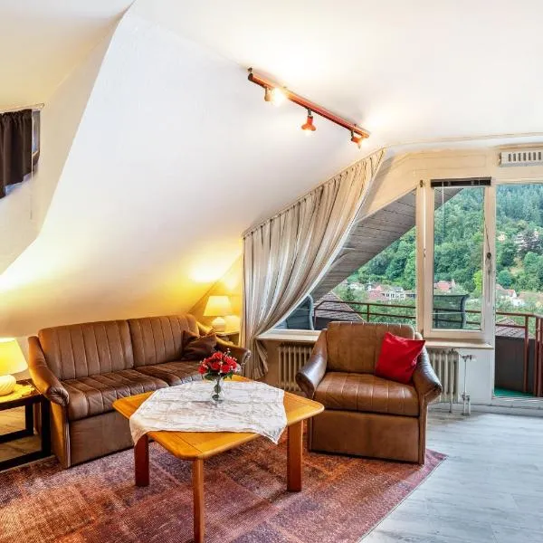 Ferienwohnung Weitblick, hotel v destinaci Bad Liebenzell