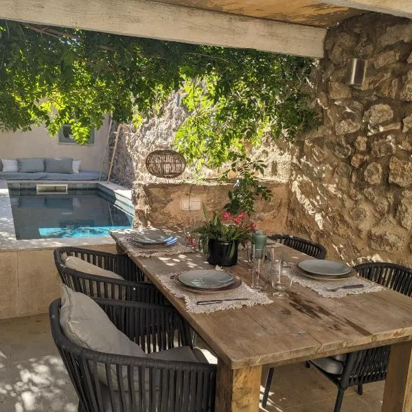 Casa Max, hotel v destinaci Artá