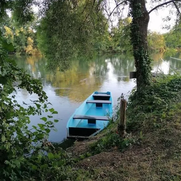 La Casa del Rio – hotel w mieście Durtal