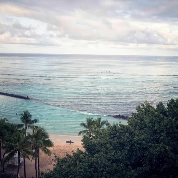 ESPACIO THE JEWEL OF WAIKIKI、ホノルルのホテル