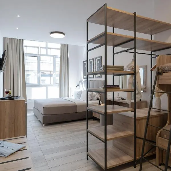 Piraeus City Hotel, hotel in Piraeus