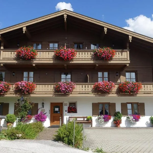 Haus Schmiederer, hotel in Reit im Winkl