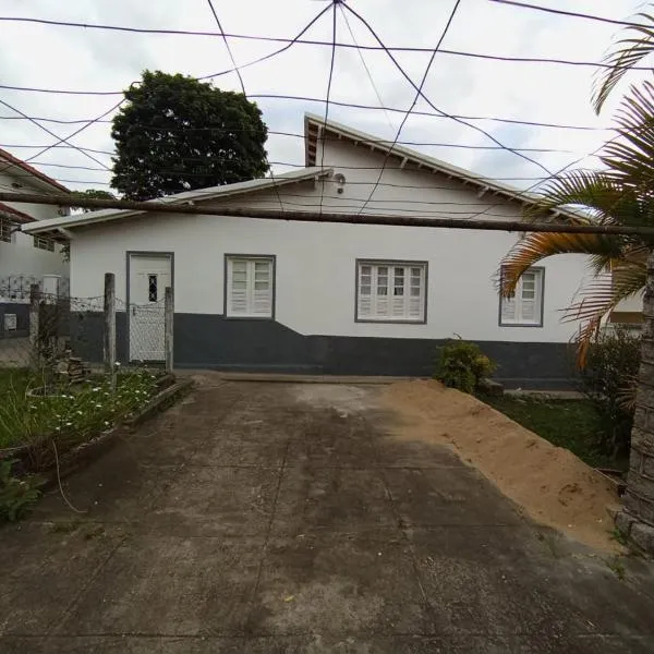 Casa Delicia em Passa Quatro Até 6 pessoas, hotel in Passa Quatro