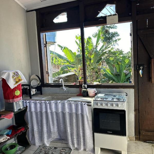 Casa Privativa em Arraial d'Ajuda - 1 Quarto com 2 camas, Cozinha e Banheiro - 10 Minutos do Centro - Sem Estacionamento - Foto 4