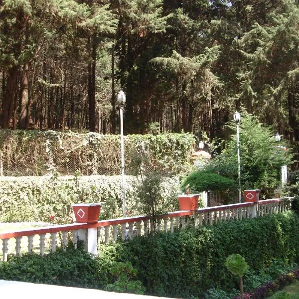 The Red House photo 2