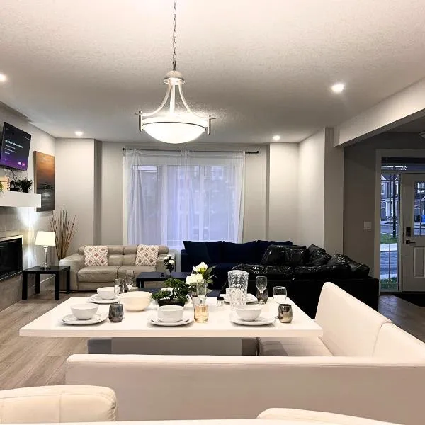 Flowealth Property Luxury Villa Near Lake Netflix TV Wifi、カルガリーのホテル