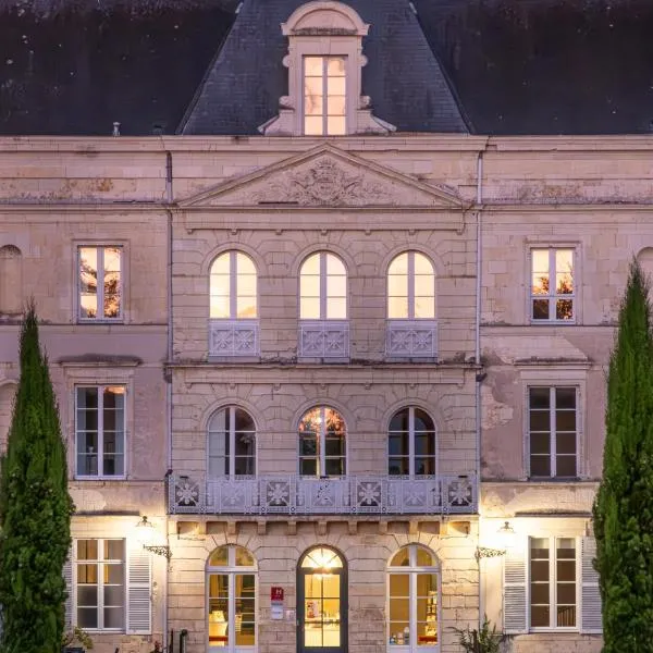 Château de Briançon, The Originals Relais, hotel v destinácii Bauné