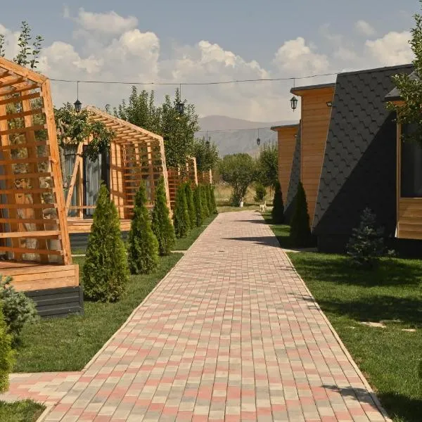 Hidden Garden Resort, hotel v destinaci Garni