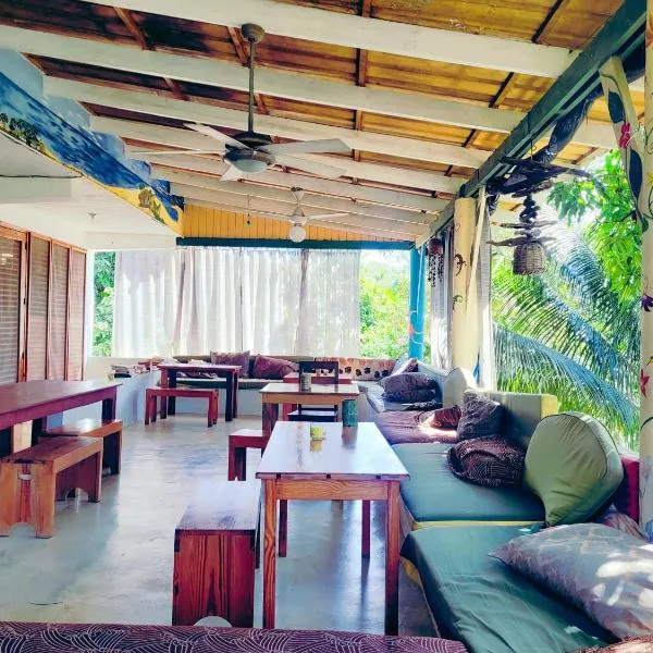 Hostel 23, hotel v destinaci Las Terrenas