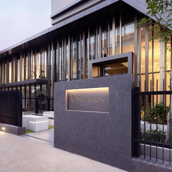 The Lennox Royal Suites Apartments, hotel in Accra
