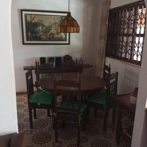Casa Excepcional em Jaconé com Ar e Piscina - Foto 4