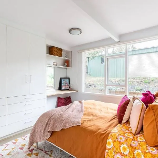 Spacious, Pet Friendly - Close to Main St, hotel v destinaci Ocean Grove