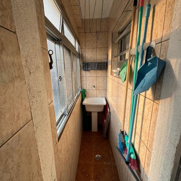 Apartamento na Praia Grande Vila Tupi - Foto 3