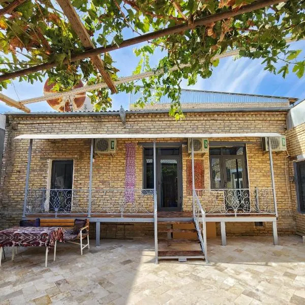 Rustam Family guest house Bukhara Old city, hotel v destinaci Buchara